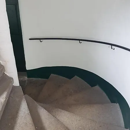 Gelbes Im Scharfrichterhaus Apartman *